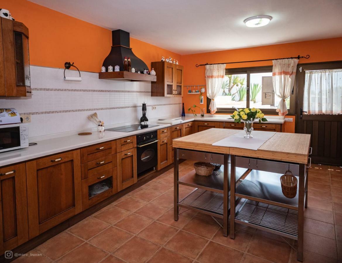 Villa ecológica familiar de lujo La Oliva Exterior foto